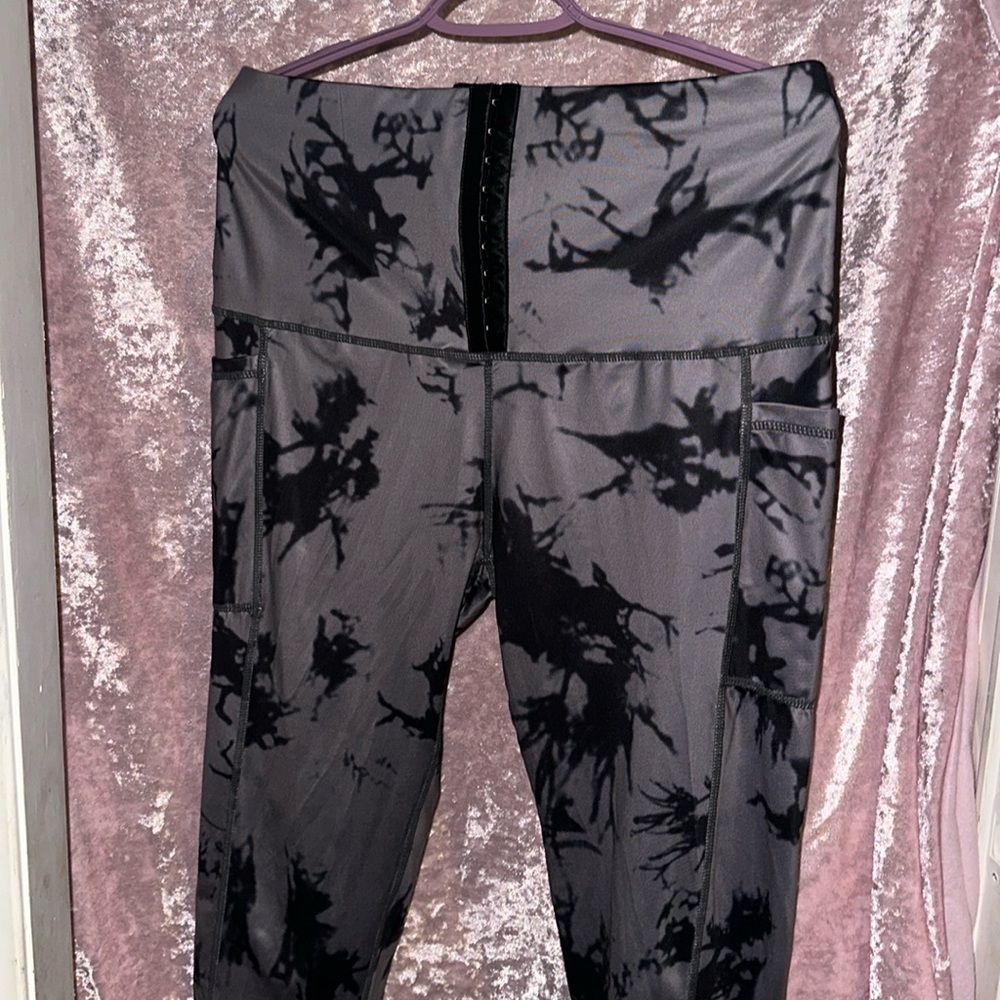 Waist trainer leggings